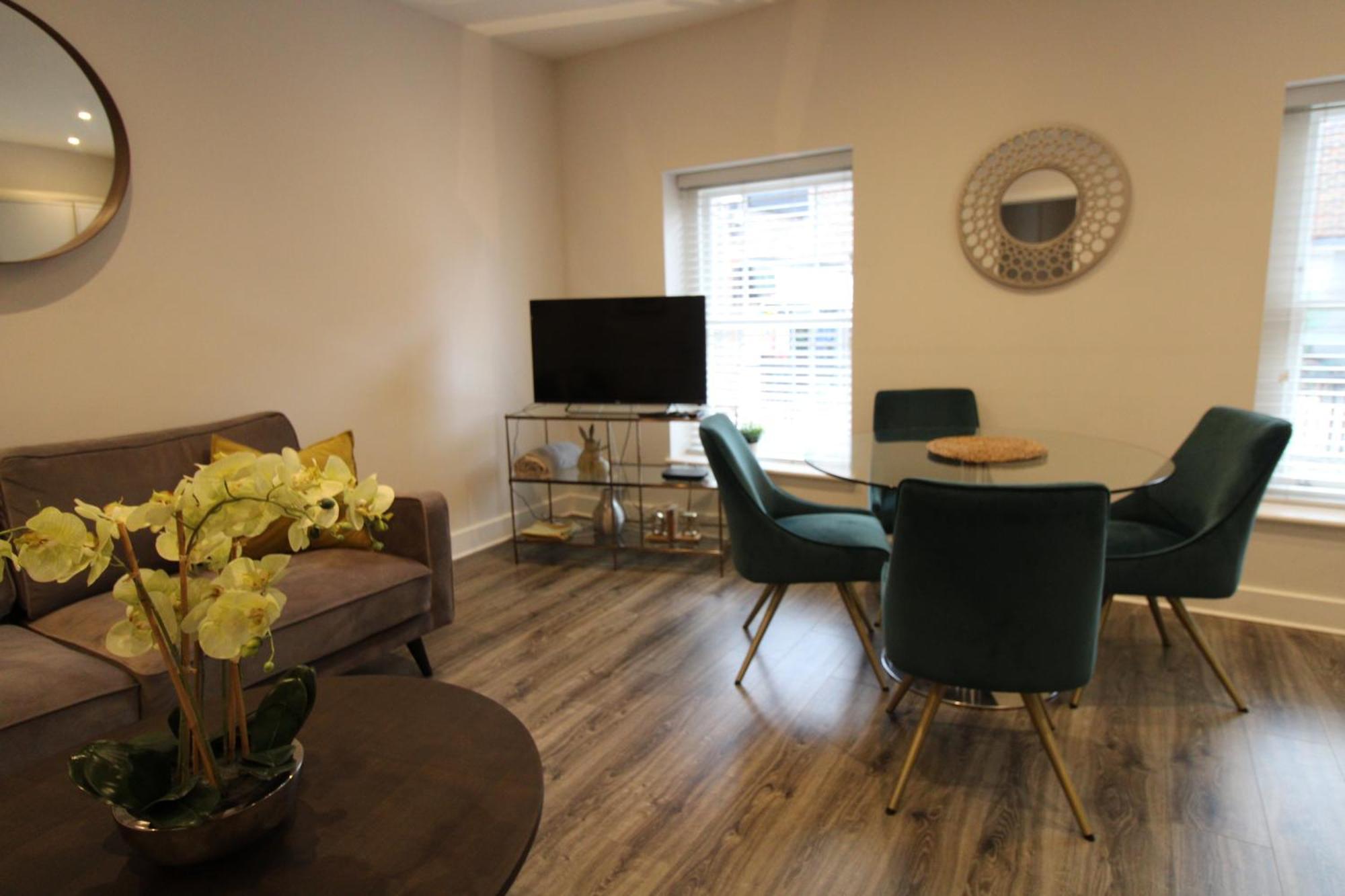 The Warren @ Short Stays Basingstoke Værelse billede